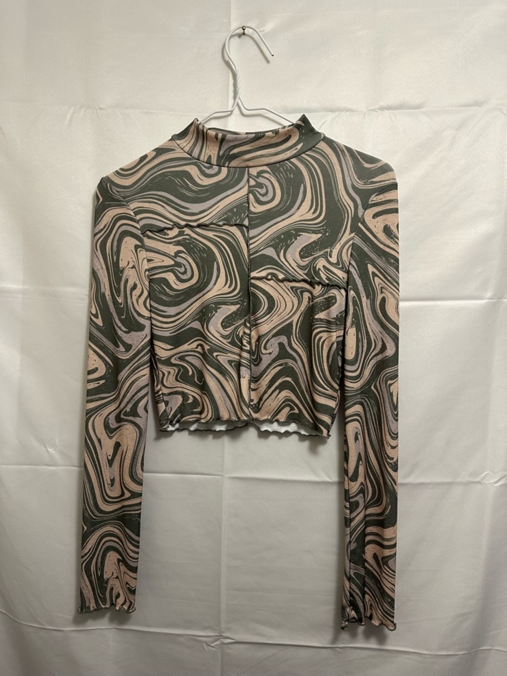 Topshop Marble Swirl Long Sleeve Crop Top in Sage and Cream Women’s Size US 4-6 - Picture 2 of 6